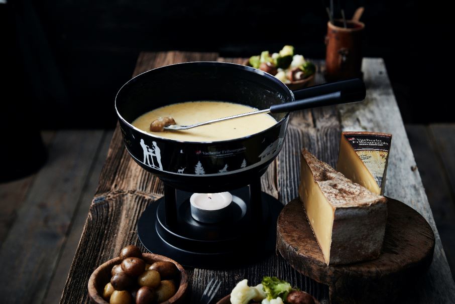 Fondue fribourgeoise au Vacherin Fribourgeois AOP