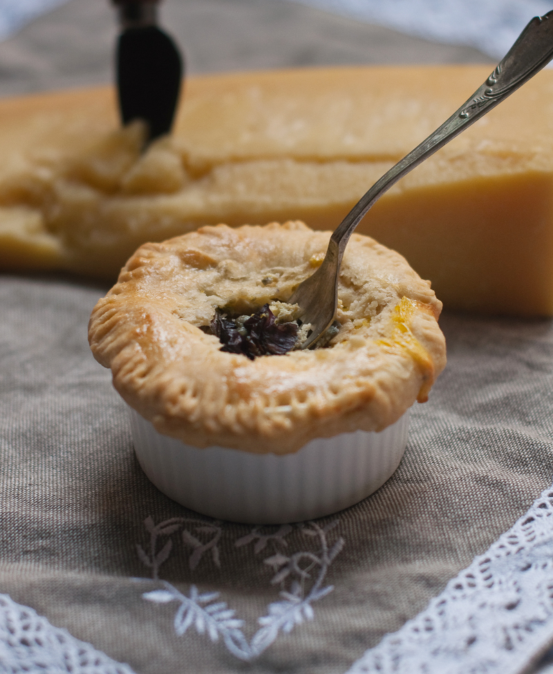 Pie con radicchio rosso e Sbrinz DOP