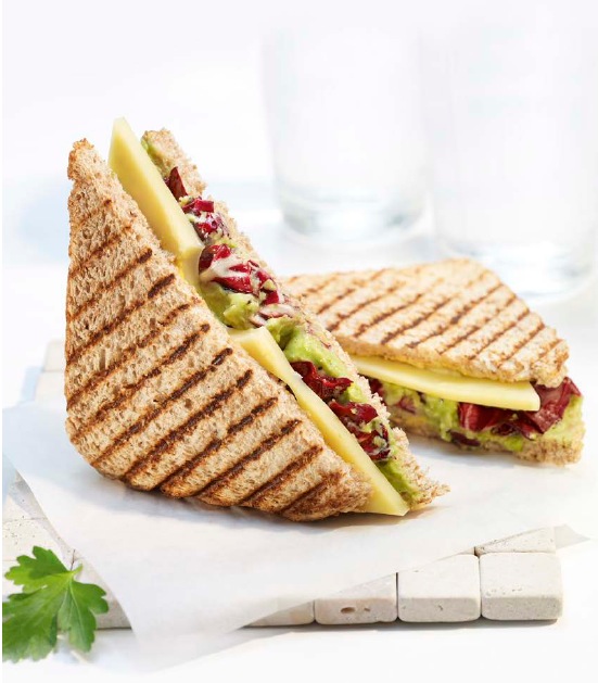 Avocado Sandwich mit Emmentaler AOP