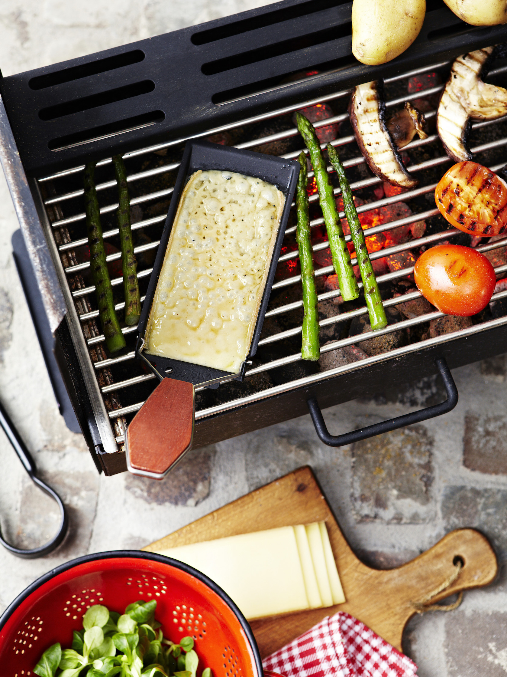 Raclette du Valais AOP au barbecue