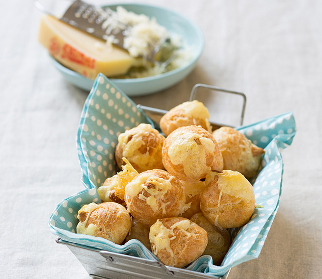 Gougères à l'Emmentaler AOP suisse